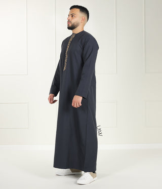 Qamees Arabesque Grey Black
