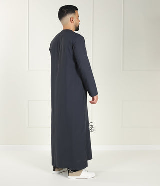 Qamees Arabesque Grey Black