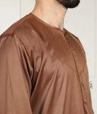 UsW Emirati Tailored Qamees Rayan - Bruin