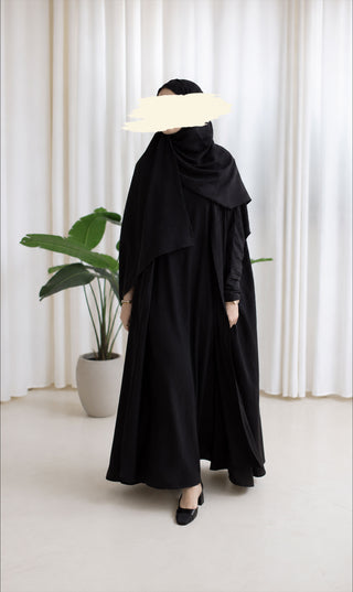 Dhahiriya Signature Set