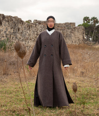 IYSI mantel HEBA taupe - Modest Couture