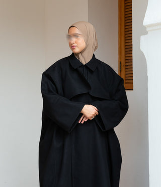 IYSI mantel ADARA black- Modest Couture