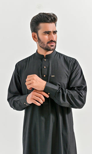 Chino Saudi Qamis RK - Black