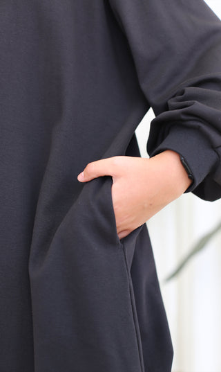 Modest Sportpak/Tracksuit by UsW 2026