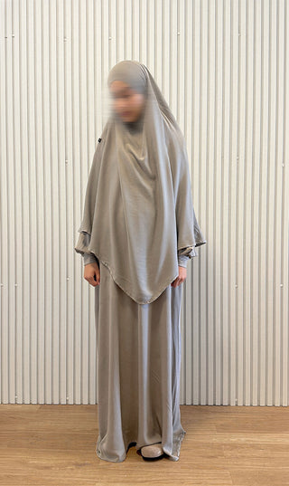 عباية نيلا طبيعية - رمادي نيمبوس