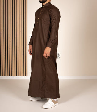 Chino Saudi Qamis- Bruin