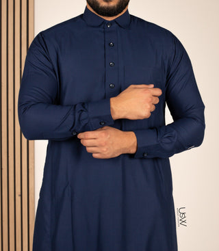 Chino Saudi Qamis- Navy