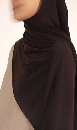 Jersey sjaal 80x200 cm, chocoladekleurige wikkel met vloeiende plooien