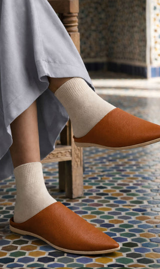 Moroccan Babouche Men - Camel (Luxury)