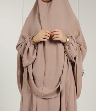 A-lijn PUFF Abaya Jazz- UsW - Smokey Sand